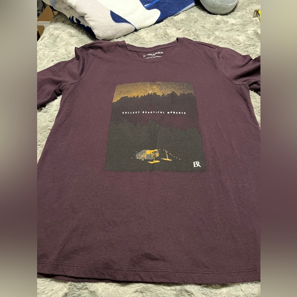 Banana Republic Dark Purple Graphic Short Sleeve Tee